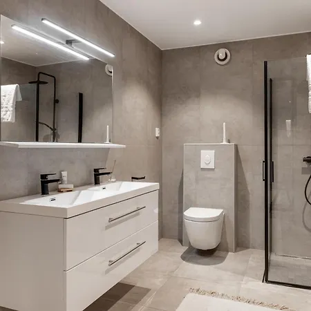 Apartman Dinbnb I 1898 Building With 95 Sqm Of Luxury I 2x Workspace Bergen