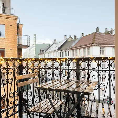 Dinbnb I 1898 Building With 95 Sqm Of Luxury I 2x Workspace Apartman *