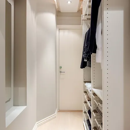 Dinbnb I 1898 Building With 95 Sqm Of Luxury I 2x Workspace アパート