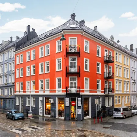 Dinbnb I 1898 Building With 95 Sqm Of Luxury I 2x Workspace アパート ベルゲン